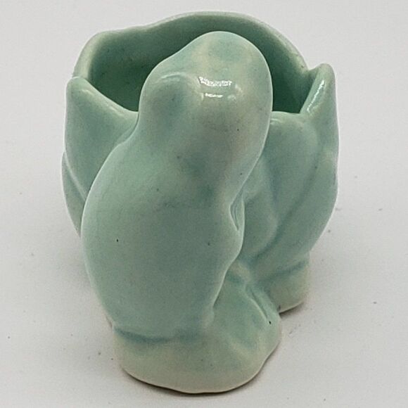 𝅺Light Teal Green Vintage Ceramic Frog on a Flower Mini Planter or Trinket Dish - Picture 4 of 9
